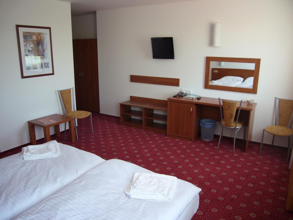 Hotel Slavia Prague Exterior photo